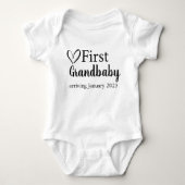 Erste Grandbaby kommt Custom Pregnancy Geschenk Baby Strampler (Vorderseite)