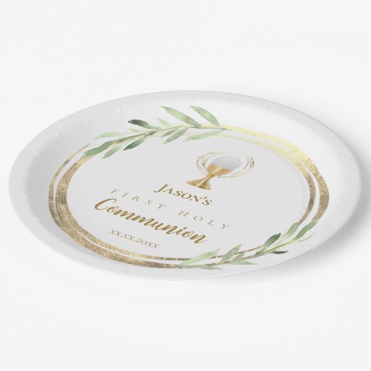 Erste grüne Blätter der Heiligen Kommunion Pappteller (Schrägansicht)