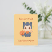 Erste Halloween Baby Black Cat Party Einladung Postkarte (Stehend Vorderseite)