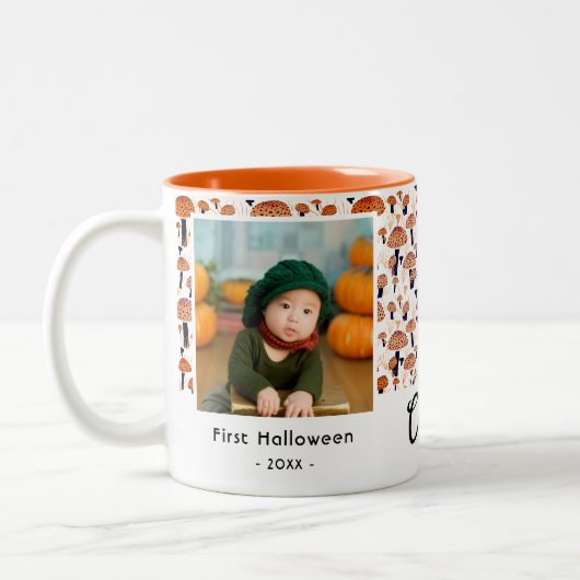 Erste Halloween Orange Mushroom Fall Foto Zweifarbige Tasse (Links)