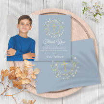 Erste Heilige Kommunion Dusty Blue Greenery Foto