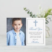 Erste heilige Kommunion Light Blue Silver Streifen Dankeskarte (Stehend Vorderseite)