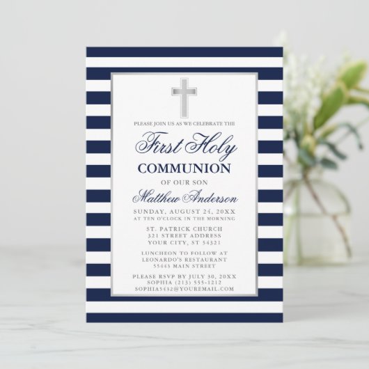 Erste heilige Kommunion Silberblau Streifen Einladung (Stehend Vorderseite)