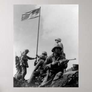 Erste Iwo Jima Flag Raising am 23. Februar 1945 Poster