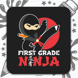 Erste Klasse Ninja Kick ersten Tag zurück zur Schu Quadratischer Aufkleber