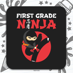 Erste Klasse Ninja Kick ersten Tag zurück zur Schu Quadratischer Aufkleber
