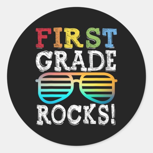 Erste Klasse Rocks Rückstand in die Schule T Runder Aufkleber (Vorderseite)