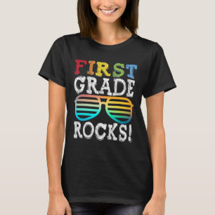 Erste Klasse Rocks Rückstand in die Schule T T-Shirt