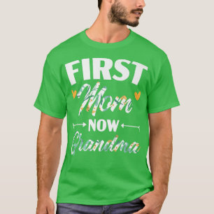 Erste Mama jetzt Oma Baby Announcement Gender Rev. T-Shirt