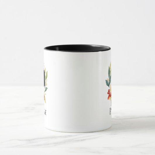 Erste P Monogram Christmas Berry Wreath Tasse (Zentrum)