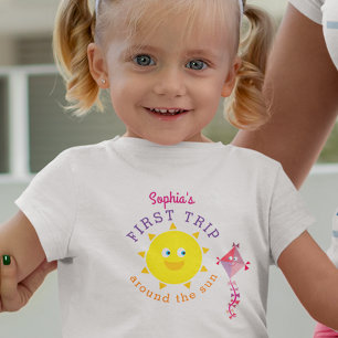 Erste Reise um die Sonne Erster Geburtstag Baby T-shirt