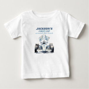 Erste Runde auf der Rennstrecke Rennwagen 1. Gebur Baby T-shirt