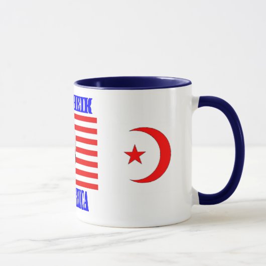 Erste Scheiße der amerikanischen Tasse (Rechts)