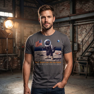 Erste schwarze Katze auf dem Mond Retro-Raum-Astro T-Shirt