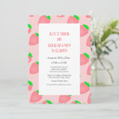 Erste Sommer Geburtstag Strawberry Baby Girl Einladung (Stehend Vorderseite)