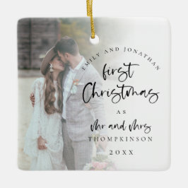 Erste Verheiratete Weihnachts-Foto-Namen Jahr-Skri Keramikornament