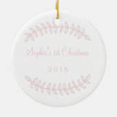 Erste Verzierung des rosa Grenzbabys Weihnachts Keramikornament (Hinten)