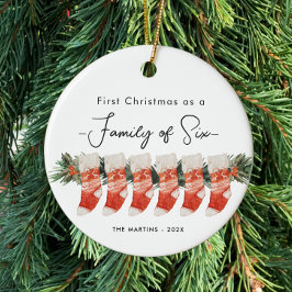 Erste Weihnachten als Familie von sechs Strümpfen Keramik Ornament