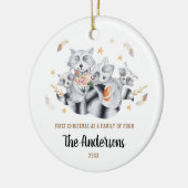 Erste Weihnachten als Familie von vier 4 Raccoons Keramik Ornament (Links)
