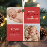Erste Weihnachten als Großeltern Foto Red Ornament Aus Metall<br><div class="desc">Moderne neue Baby-Weihnachtsschmuck mit 2 Fotos der neugeborenen,  klassischen roten Plätze,  mit dem Sprichwort "Unsere ersten Weihnachten als Großeltern",  dem Namen der Babys und den Geburtsstatistiken.</div>