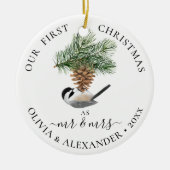 Erste Weihnachten als Herr & Frau Chickadee auf Pi Keramik Ornament (Vorne)