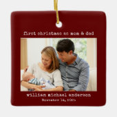Erste Weihnachten als Mama & Vater Minimalistische Keramikornament (Vorderseite)