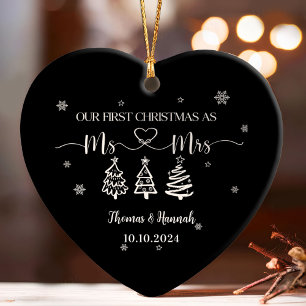Erste Weihnachten als Mr. and Mrs Modern Wedding F Ornament