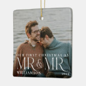 Erste Weihnachten als Mr. & Mr. Modern Couple Foto Keramikornament (Links)