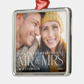 Erste Weihnachten als Mr. & Mrs. Modern Couple Fot Ornament Aus Metall (Links)