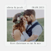 Erste Weihnachten als Mr. & Mrs. Wedding Foto Keep Ornament Aus Metall (Vorderseite)