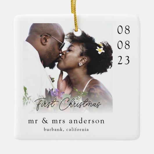 Erste Weihnachten als Mr. & Mrs. Wedding Foto Keramikornament (Vorderseite)