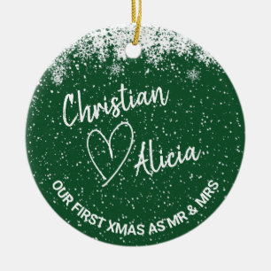 Erste Weihnachten als Mr. und Mrs. Green Ornament