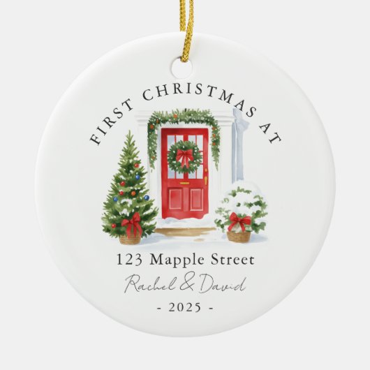 Erste Weihnachten bei New Address Red Door Keramik Ornament (Vorne)