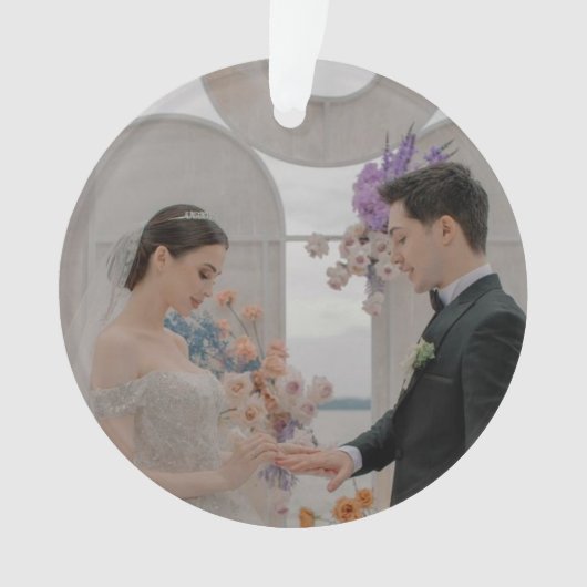 Erste Weihnachten Herr & Mrs. Foto Brush Script Ornament (Vorderseite)