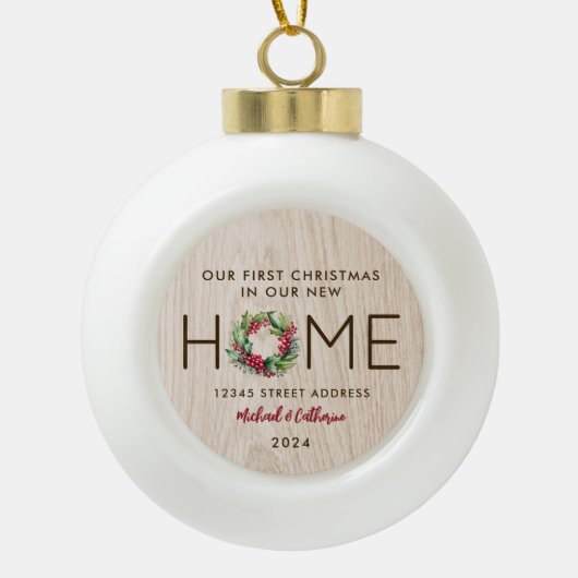 Erste Weihnachten in New Zuhause Rustic Imitats Wo Keramik Kugel-Ornament (Vorderseite)