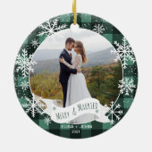 Erste Weihnachten verheiratet karierten 2 Fotos Sc Keramik Ornament (Hinten)