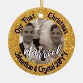 Erste Weihnachten Verheiratet Personalisiert Roter Keramik Ornament (Vorne)
