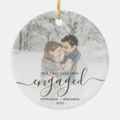 Erste Weihnachten Verlobte Custom Foto Grau Script Keramik Ornament (Hinten)