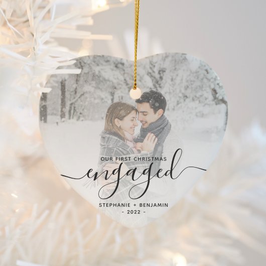 Erste Weihnachten Verlobte Custom Foto Grau Script Keramik Ornament