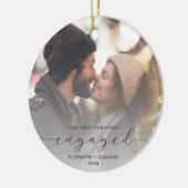 Erste Weihnachten Verlobte Custom Foto Grau Script Keramik Ornament (Links)