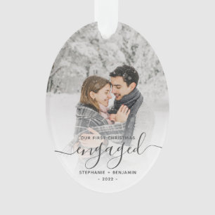 Erste Weihnachten Verlobte Custom Foto Grau Script Ornament