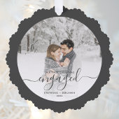 Erste Weihnachten Verlobte Custom Foto Grau Script Ornament Karte