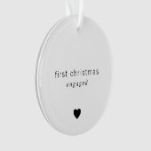 Erste Weihnachten Verlobtes Minimalistisches Herz  Ornament (Vorderseite)