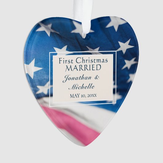 Erste Weihnachts Verheiratet USA Flag Inspiration Ornament (Vorderseite)