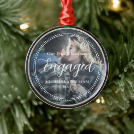 Erste Weihnachts-Verlobte Script-Overlay-Foto Ornament Aus Metall