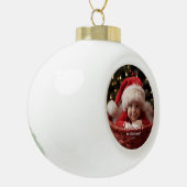 Erste Weihnachtsfamilie Anpassbare Schneeflocke Keramik Kugel-Ornament (Links)