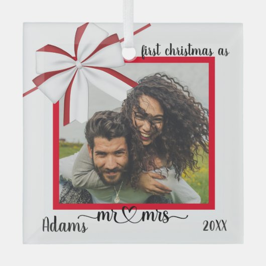 Erste Weihnachtsfeier Verheiratete Weihnachtsschmu Ornament Aus Glas (Vorderseite)