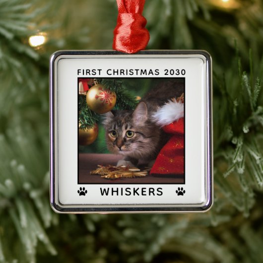 Erste Weihnachtskatzen Foto Name Paw Prints Custom Ornament Aus Metall (Baum)