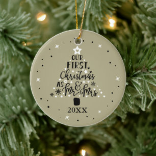 Erste Weihnachtsneugeborene Jahr Sage Green Keramik Ornament