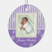 Erste Weihnachtsschneeflocken Violet Keramikornament (Links)